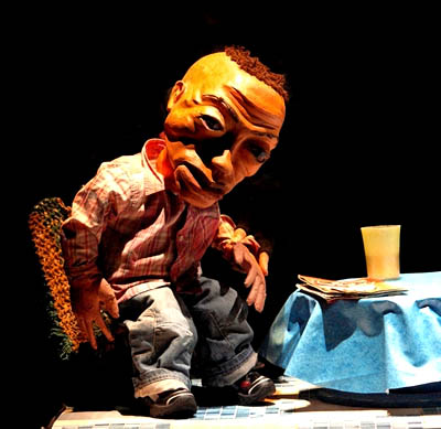 Marionnette sur table