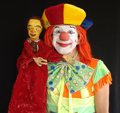 Le clown Roberto et la marionnette
