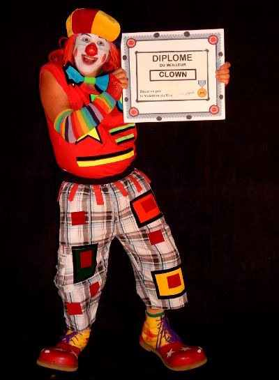 Clown Roberto et son diplôme